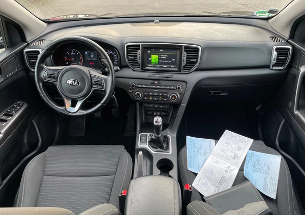 Kia Sportage cena 62999 przebieg: 181526, rok produkcji 2016 z Piła małe 781
